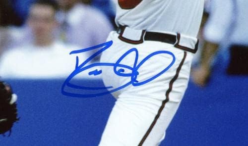 דייב צדק חתם על אטלנטה ברייבס לא ממוסגר 8 × 10 בסיס ריצה - תמונות MLB עם חתימה